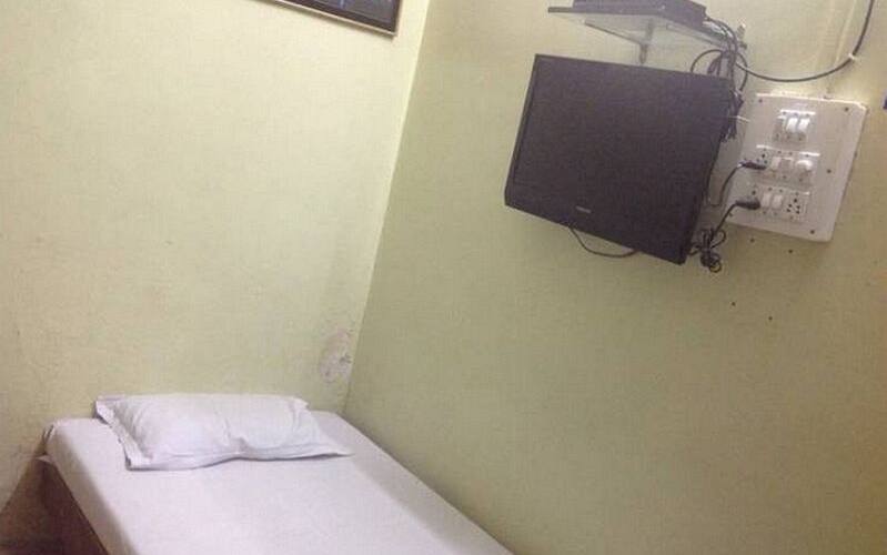 Nirala Guest House, Aurangabad 3